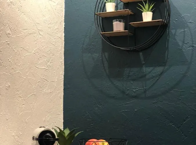 Апартаменты Vieil Антиб